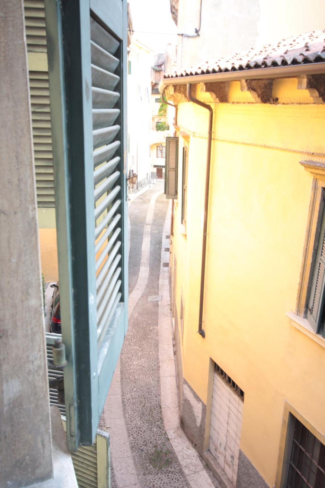 Appartamento Lo Scalino Verona Esterno foto